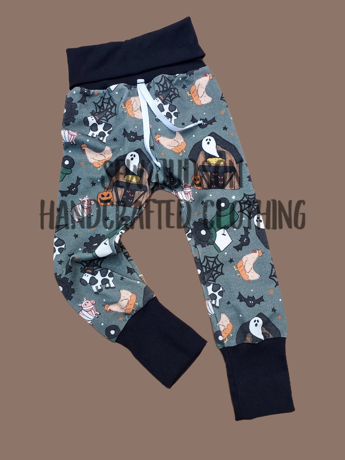 4t spooky farm lounge pants- organic